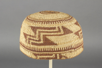 Southern%20Oregon%20Coast%20artist%2C%20%3Cb%3E%3Ci%3E%20Basketry%20Hat%3C%2Fi%3E%3C%2Fb%3E%2C%20ca.%201900%2C%20hazel%20stick%2C%20spruce%20root%2C%20beargrass%20and%20red%20woodwardia%2C%20Gift%20of%20the%20Harris%20Family%20descendants%2C%20Port%20Orford%2C%20Oregon%2C%20no%20known%20copyright%20restrictions%2C%202005.73.11